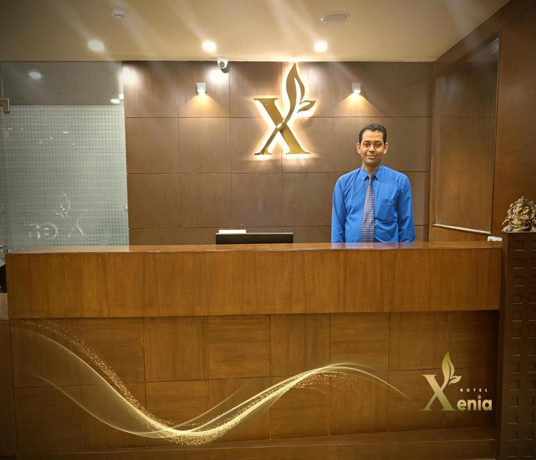 Hotel Xenia Varanasi Exterior foto